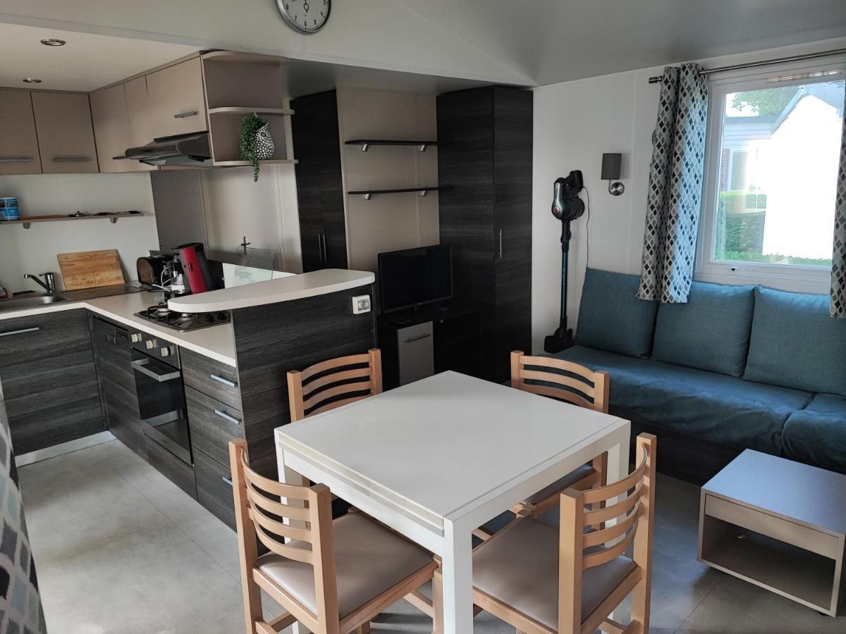 Mobilhome 741 Les Charmettes,3Ch,2Sdb,Lave Linge,Lave Vaisselle,Clim,2Wc لو ماثيز المظهر الخارجي الصورة